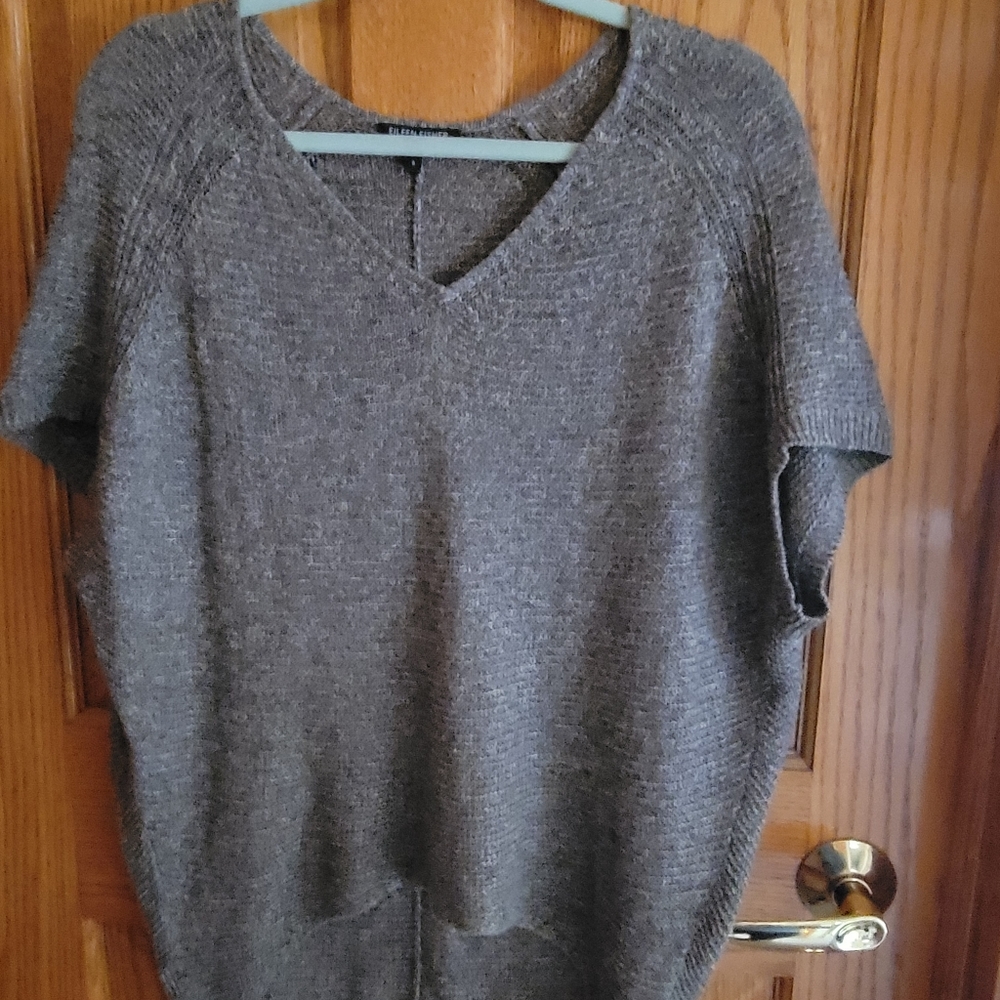 Eileen Fisher short sleeve knit linen sweater size SMALL.